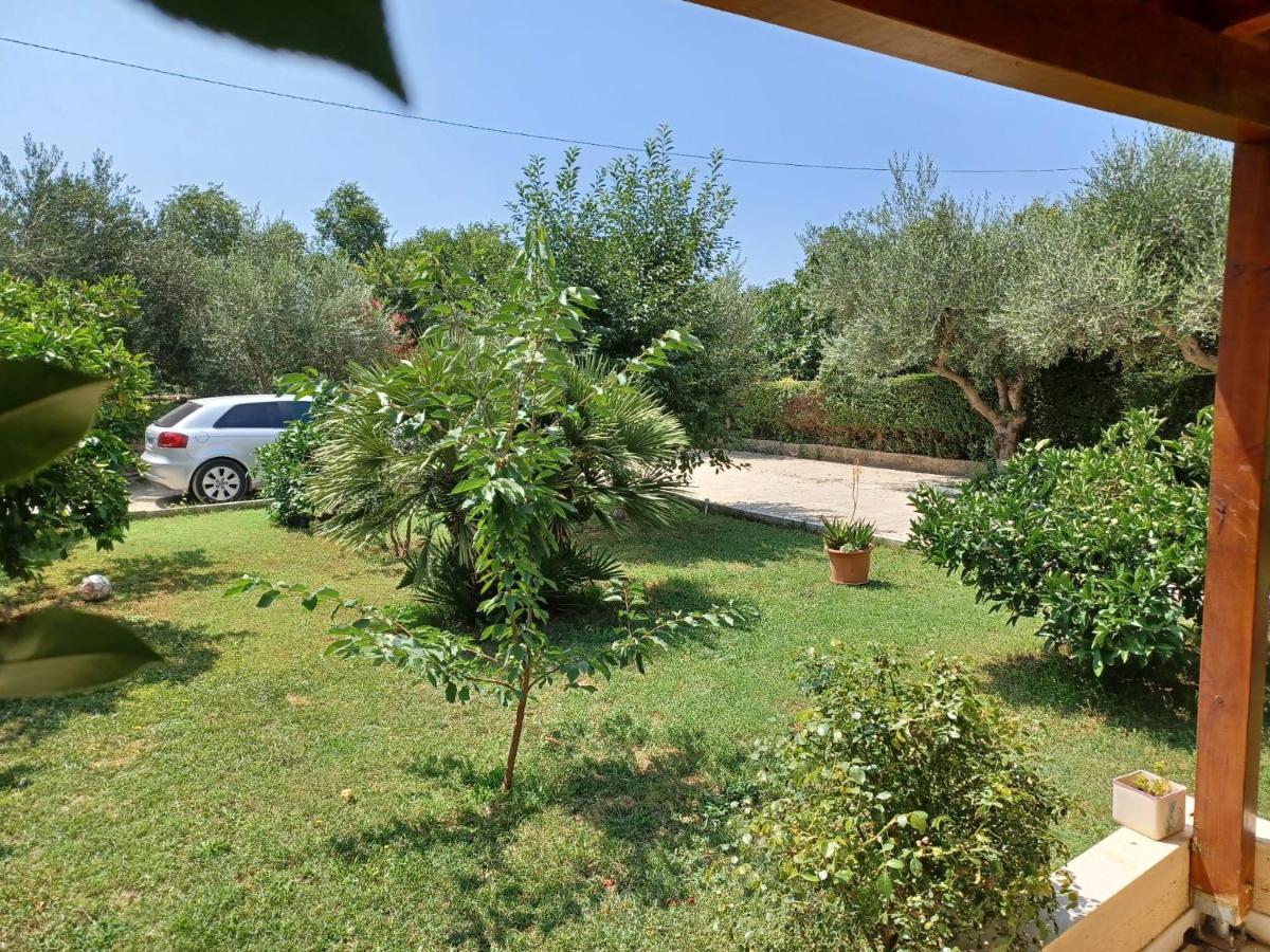 Old Salona Apartman Kültér fotó